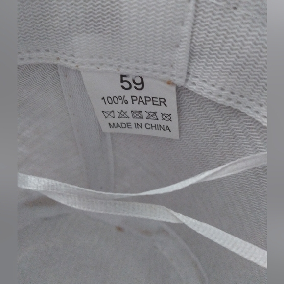 Hat - Picture 4 of 6